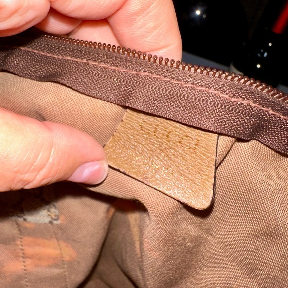 GUCCI GG Plus Supreme Web Sherry Line Tote Bag
Beige Red Green Auth - Picture 16 of 16